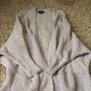 super cute cardigan